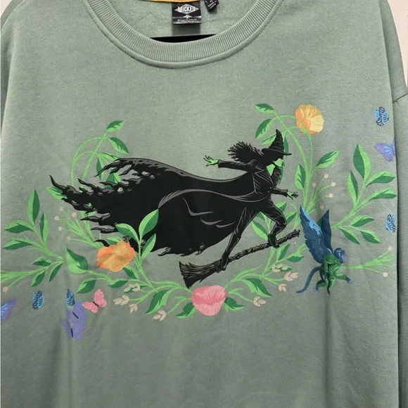 Women's Extra Large Wicked Fleece Pullover
Sweatshirt -Elphaba Sage Green XL NWT - Picture 3 of 8